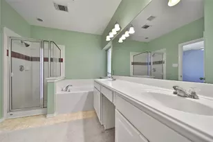 21539 Black Opal Ln, Kingwood, TX 77339 - Photo 14