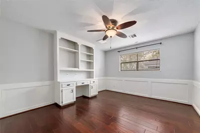 3206 Laurel Point Court, Houston, TX 77339 - Photo 18