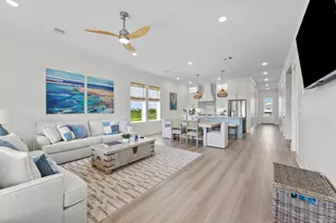 4042 Miramar Ct, Galveston, TX 77554 - Photo 2