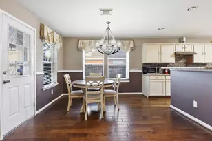 1819 Castle Oaks Dr, Pearland, TX 77581 - Photo 12