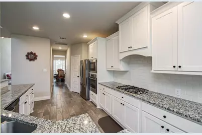 10838 Bouldin Creek, Missouri City, TX 77459 - Photo 14