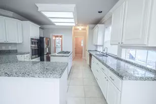 19911 Sky Hollow Ln, Katy, TX 77450 - Photo 6