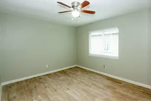 7206 La Granada Dr, Houston, TX 77083 - Photo 18