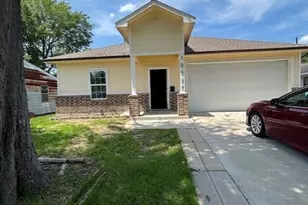 10525 Burman St, Houston, TX 77029 - Photo 1