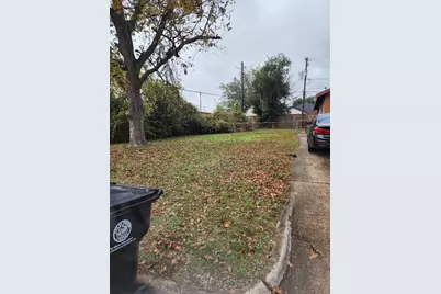 203 Woodard, Houston, TX 77009 - Photo 4