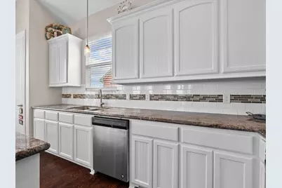 1922 Blue Water Highway, Surfside Beach, TX 77541 - Photo 18