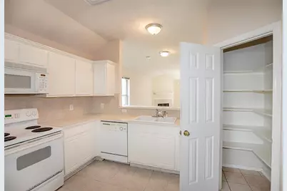5008 Blanco Drive, Pearland, TX 77584 - Photo 10