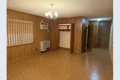 701 Herder Avenue, Schulenburg, TX 78956 - Photo 28