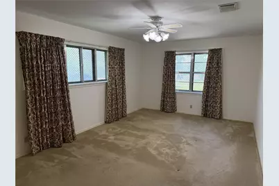 701 Herder Avenue, Schulenburg, TX 78956 - Photo 14