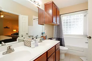 6607 Lake Woodlands Dr, The Woodlands, TX 77382 - Photo 22