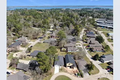 106 Harbor Court Drive, Conroe, TX 77356 - Photo 48