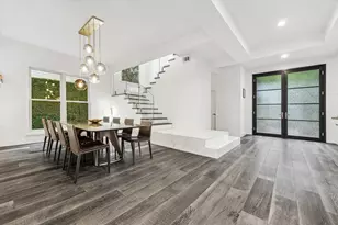 2114 Wroxton Rd, Houston, TX 77005 - Photo 8