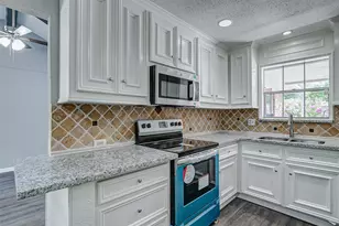 2323 Tinechester Dr, Houston, TX 77339 - Photo 18
