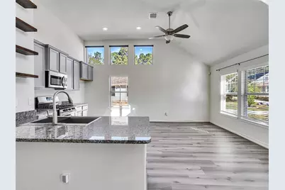 257 N Lynx Trail, Montgomery, TX 77316 - Photo 4