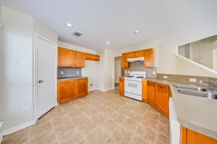 20003 Rustic Lake Ln, Cypress, TX 77433 - Photo 4