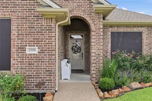 2709 Colony Vis Ct, Bryan, TX 77808 - Photo 2