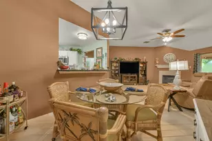 203 Green Isle Ave, Dickinson, TX 77539 - Photo 12