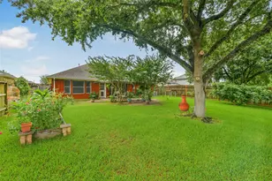 203 Green Isle Ave, Dickinson, TX 77539 - Photo 42