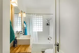 528 Hawthorne St, Houston, TX 77006 - Photo 22