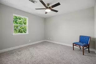 1021 27th St, Dickinson, TX 77539 - Photo 14
