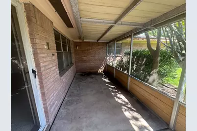 5459 Imogene Street, Houston, TX 77096 - Photo 12