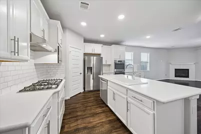 3830 Fleetwood Falls Lane, Spring, TX 77386 - Photo 6