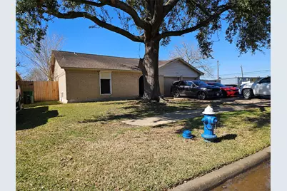 12831 Nyack Drive, Houston, TX 77089 - Photo 2