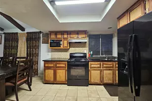 12831 Nyack Dr, Houston, TX 77089 - Photo 6