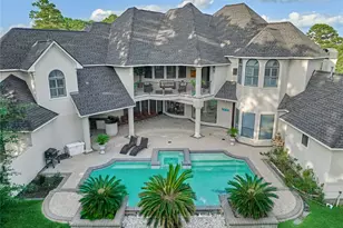 200 Sarasota Cir S, Montgomery, TX 77356 - Photo 2