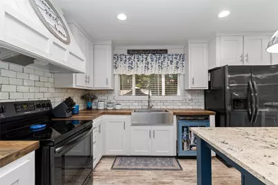 12917 Live Oak Lane, Mont Belvieu, TX 77535 - Photo 20