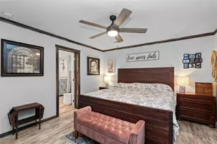 12917 Live Oak Ln, Mont Belvieu, TX 77535 - Photo 32