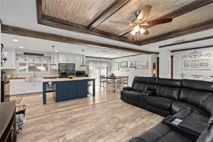 12917 Live Oak Ln, Mont Belvieu, TX 77535 - Photo 14