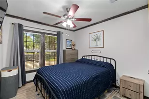 12917 Live Oak Ln, Mont Belvieu, TX 77535 - Photo 26