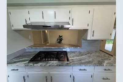 5002 Louise Street, Seabrook, TX 77586 - Photo 12