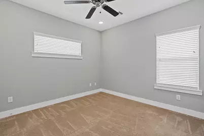 410 Yale Oaks Lane, Houston, TX 77091 - Photo 32
