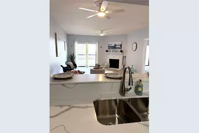 18809 Egret Bay Boulevard #104, Webster, TX 77058 - Photo 6