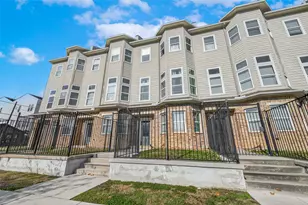 2020 McGowen St, Houston, TX 77004 - Photo 4