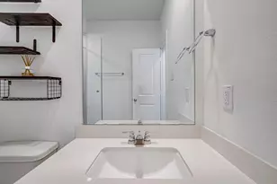 5115 Klein Orchard, Houston, TX 77066 - Photo 22