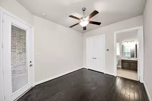 8926 Leaning Hollow Ln, Spring, TX 77379 - Photo 30