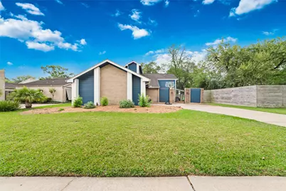 16374 Larkfield Drive, Houston, TX 77059 - Photo 2