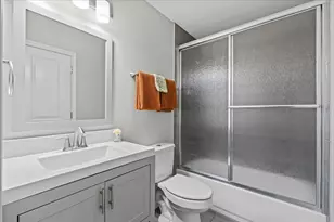 59 Hideaway Dr, Friendswood, TX 77546 - Photo 16