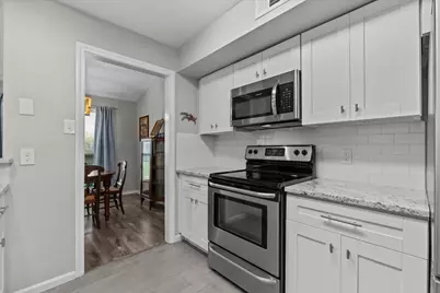 59 Hideaway Drive, Friendswood, TX 77546 - Photo 8