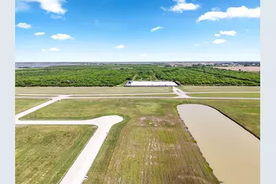 2929 Hammock Ct, Palacios, TX 77465 - Photo 6