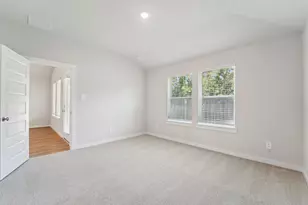 395 Sunrise Ranch Dr, Montgomery, TX 77316 - Photo 18