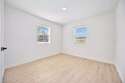 6811 Del Rio Street #20, Houston, TX 77021 - Photo 8