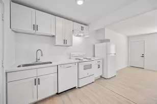 6811 Del Rio St, Houston, TX 77021 - Photo 2