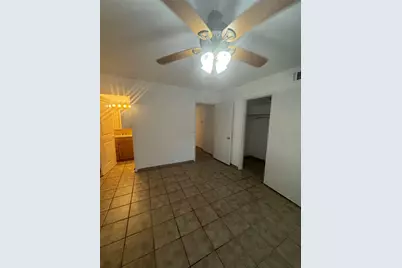 7209 Beechnut Street #B, Houston, TX 77074 - Photo 16