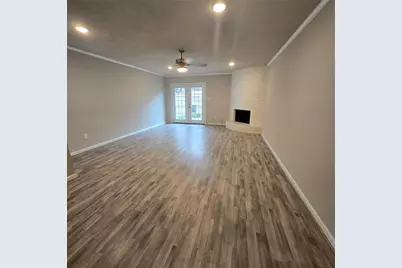 8355 Nairn Street, Houston, TX 77074 - Photo 4