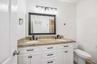 5402 Jonathan Lane, Houston, TX 77011 - Photo 16
