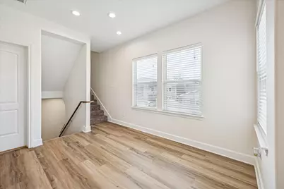 5402 Jonathan Lane, Houston, TX 77011 - Photo 10